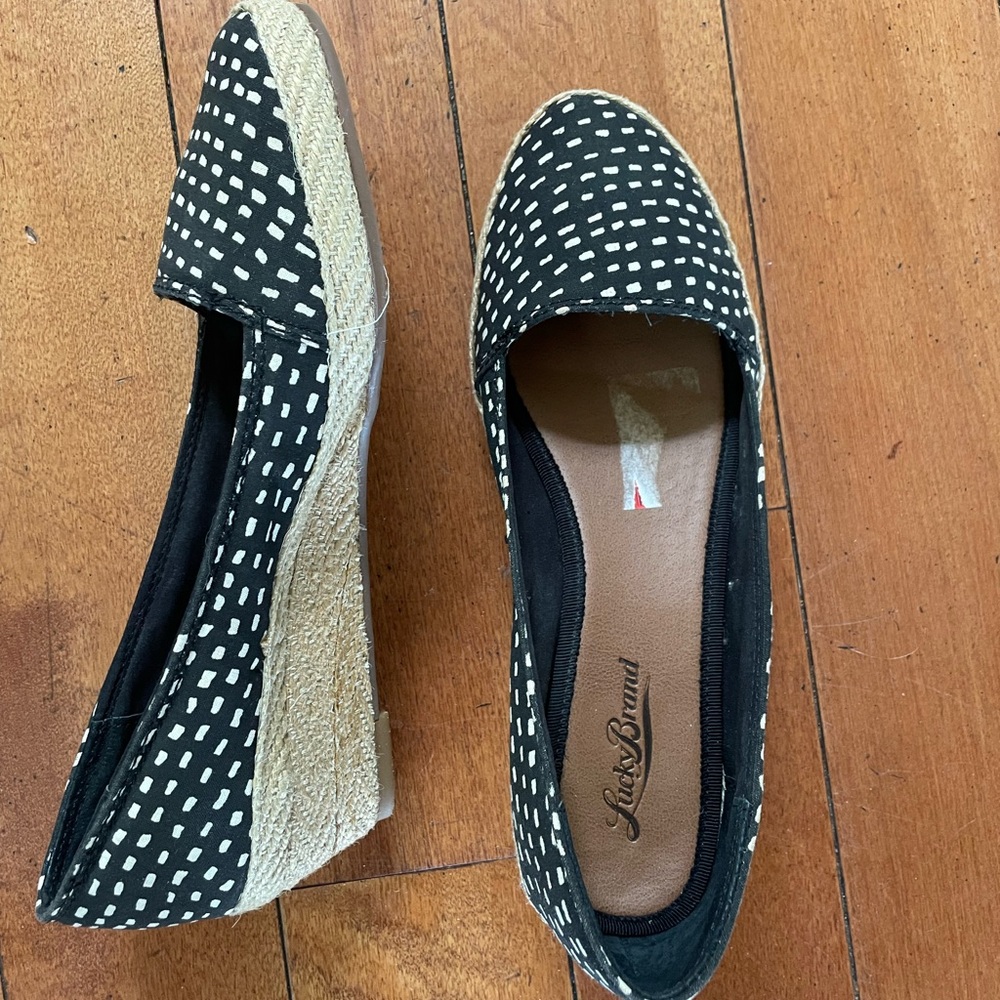 7M / 37 Lucky Brand shoes - black and white pattern canvas wedge espadrilles
